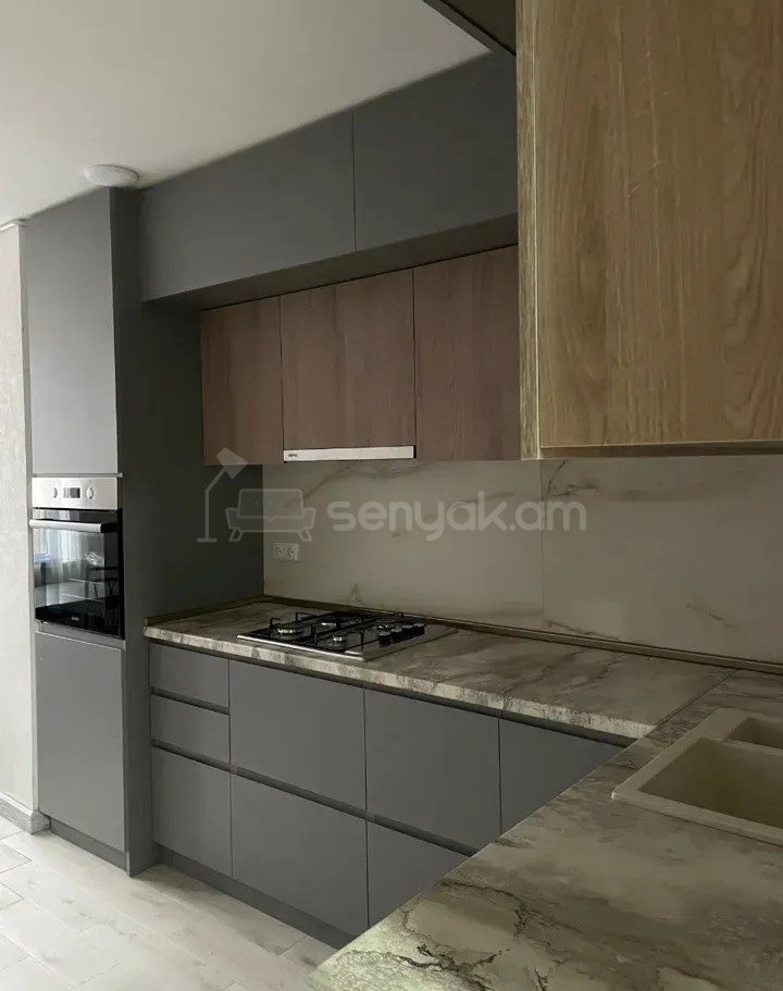 2 Սենյականոց Բնակարան, 65քմ, 7/10 հարկ, Կապիտալ Վերանորոգված, Կահավորված, Արևկող