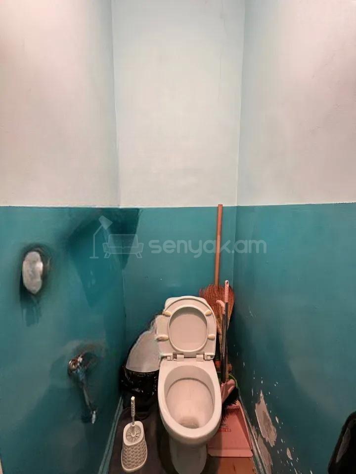 1 Սենյականոց Բնակարան, 44քմ, 9/9 հարկ, Պետական Վիճակում