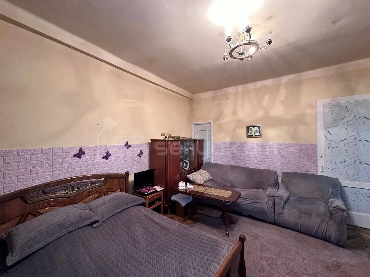 1 Սենյականոց Բնակարան, 44քմ, 9/9 հարկ, Պետական Վիճակում