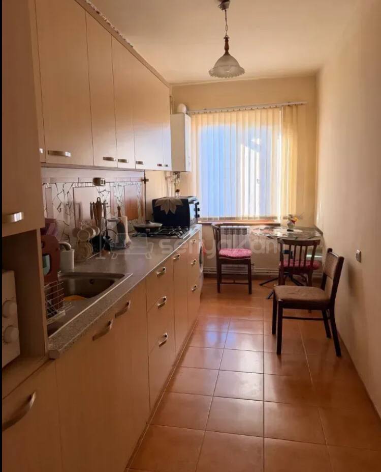 3 Սենյականոց Բնակարան, 76քմ, 7/9 հարկ, Նորմալ Վիճակում