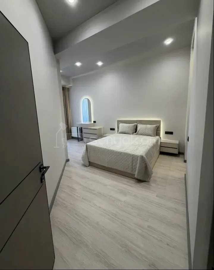2 Սենյականոց Բնակարան Նորակառույցում, 70քմ, 8/8 հարկ, Կապիտալ Վերանորոգված, Կահավորված, Արևկող