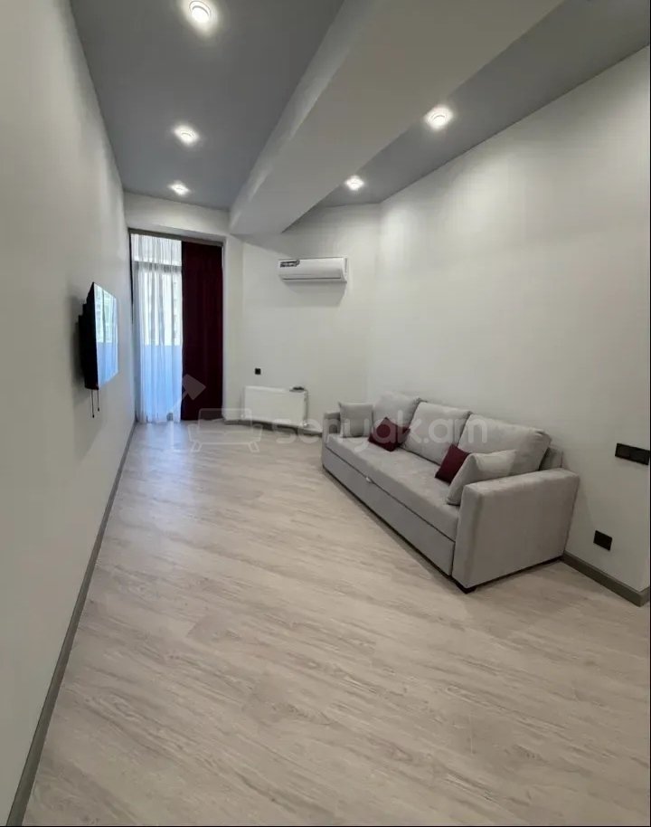 2 Սենյականոց Բնակարան Նորակառույցում, 70քմ, 8/8 հարկ, Կապիտալ Վերանորոգված, Կահավորված, Արևկող