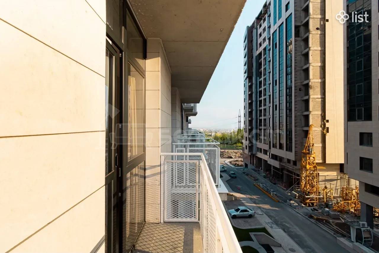 3 Սենյականոց Բնակարան Նորակառույցում, 80քմ, 4/18 հարկ, Կապիտալ Վերանորոգված, Կահավորված, Արևկող