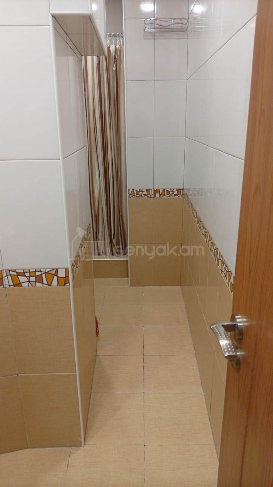 2 Սենյականոց Բնակարան Քարե Շենքում, 65քմ, 1/5 հարկ, Դիզայներական Վերանորոգված, Կահավորված, Արևկող