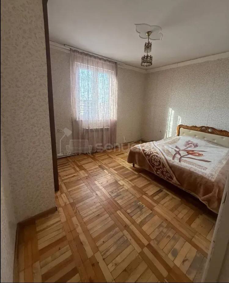 3 Սենյականոց Բնակարան, 79քմ, 11/16 հարկ, Նորմալ Վիճակում