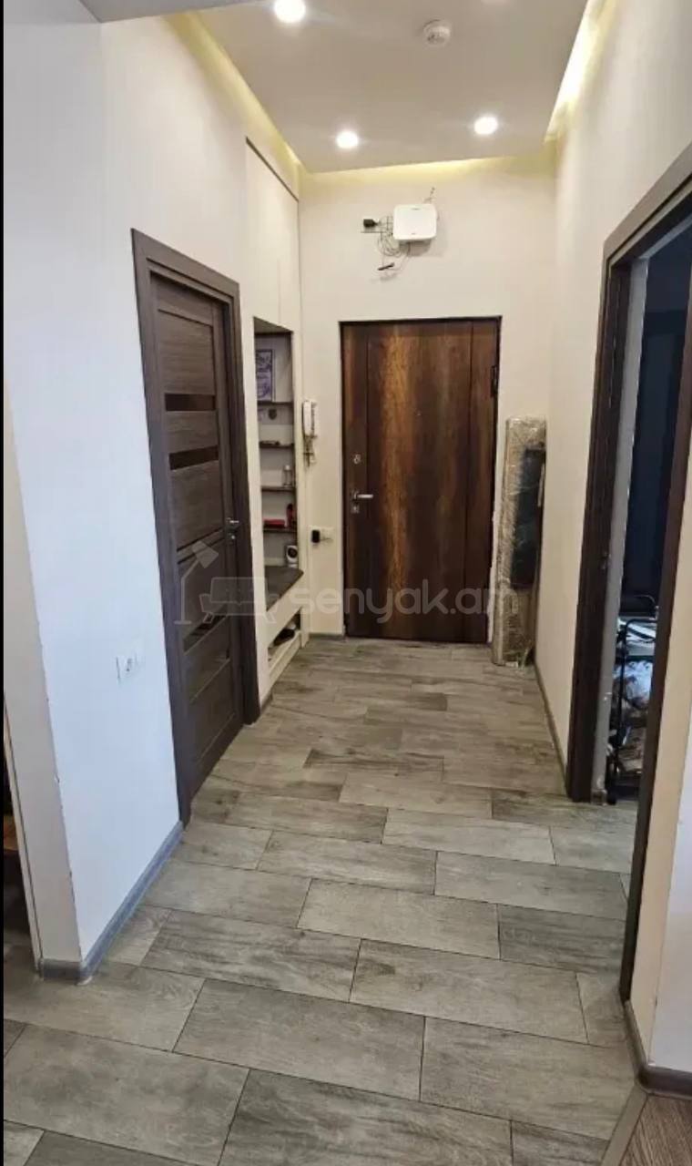 4 Սենյականոց Բնակարան Նորակառույցում, 120քմ, 5/13 հարկ, Կապիտալ Վերանորոգված
