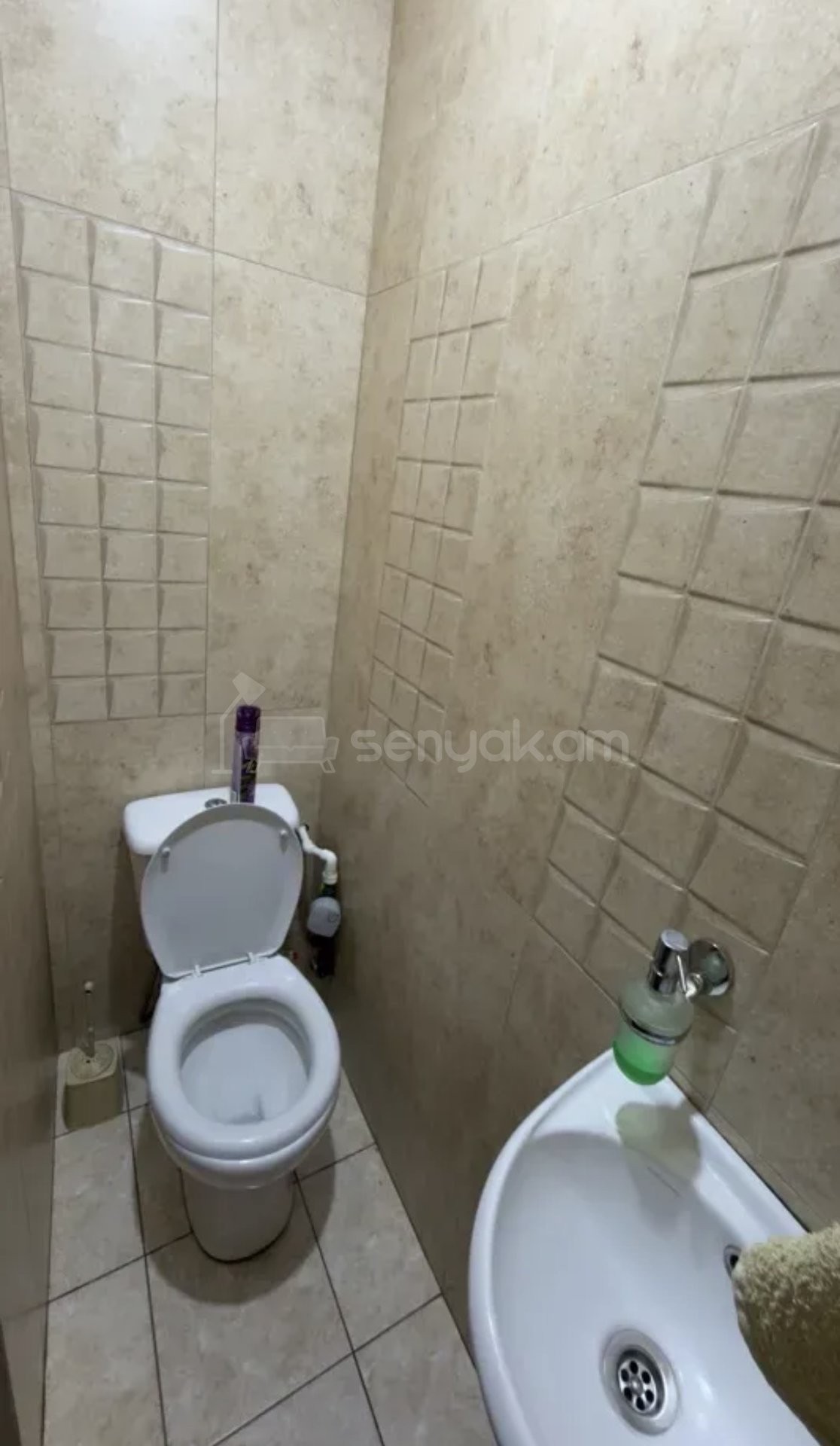 4 Սենյականոց Բնակարան Քարե Շենքում, 129քմ, 5/5 հարկ, Կապիտալ Վերանորոգված