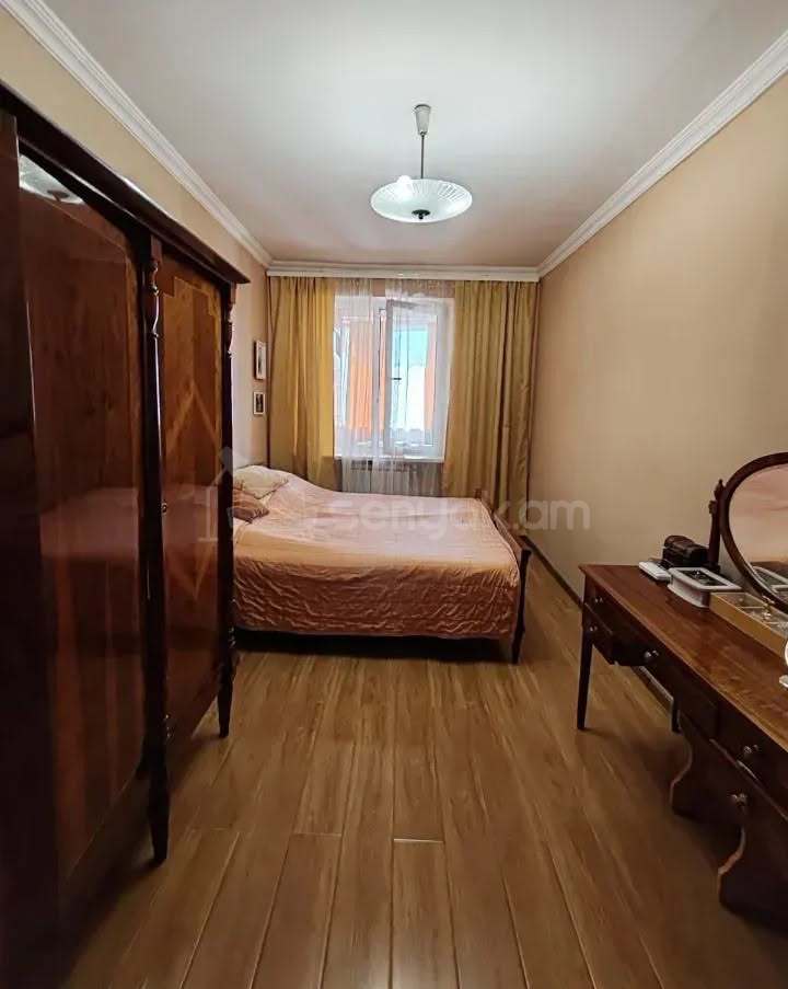 3 Սենյականոց Բնակարան Քարե Շենքում, 76քմ, 3/5 հարկ, Կապիտալ Վերանորոգված