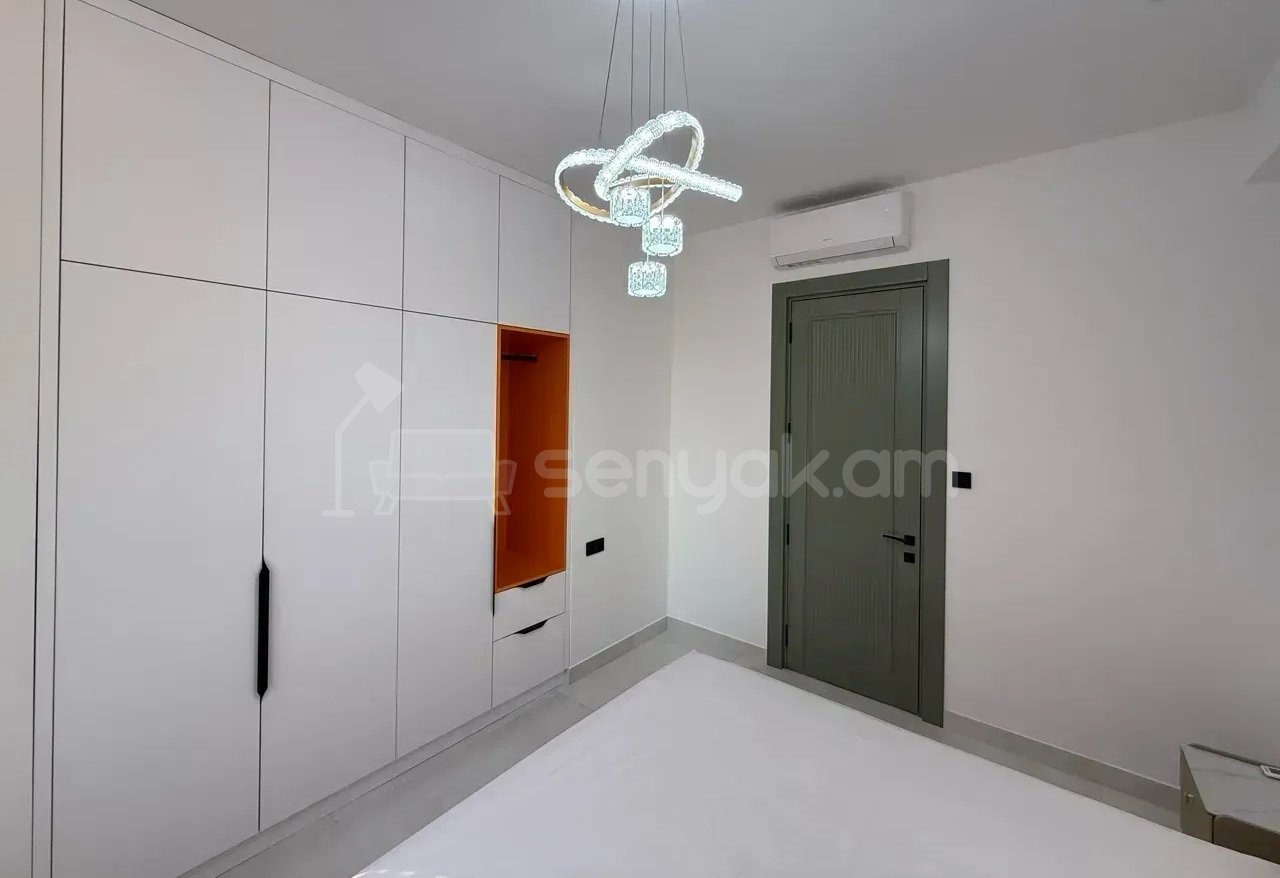 3 Սենյականոց Բնակարան Նորակառույցում, 70քմ, 13/20 հարկ, Դիզայներական Վերանորոգված, Կահավորված, Արևկող