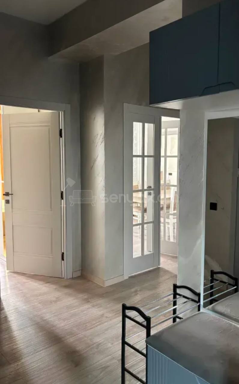 4 Սենյականոց Բնակարան, 74քմ, 2/10 հարկ, Կապիտալ Վերանորոգված, Կահավորված