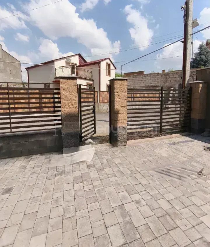 6 Սենյականոց Շքեղ Առանձնատուն, 170քմ
