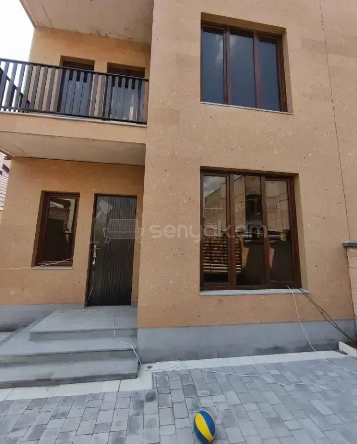 6 Սենյականոց Շքեղ Առանձնատուն, 170քմ