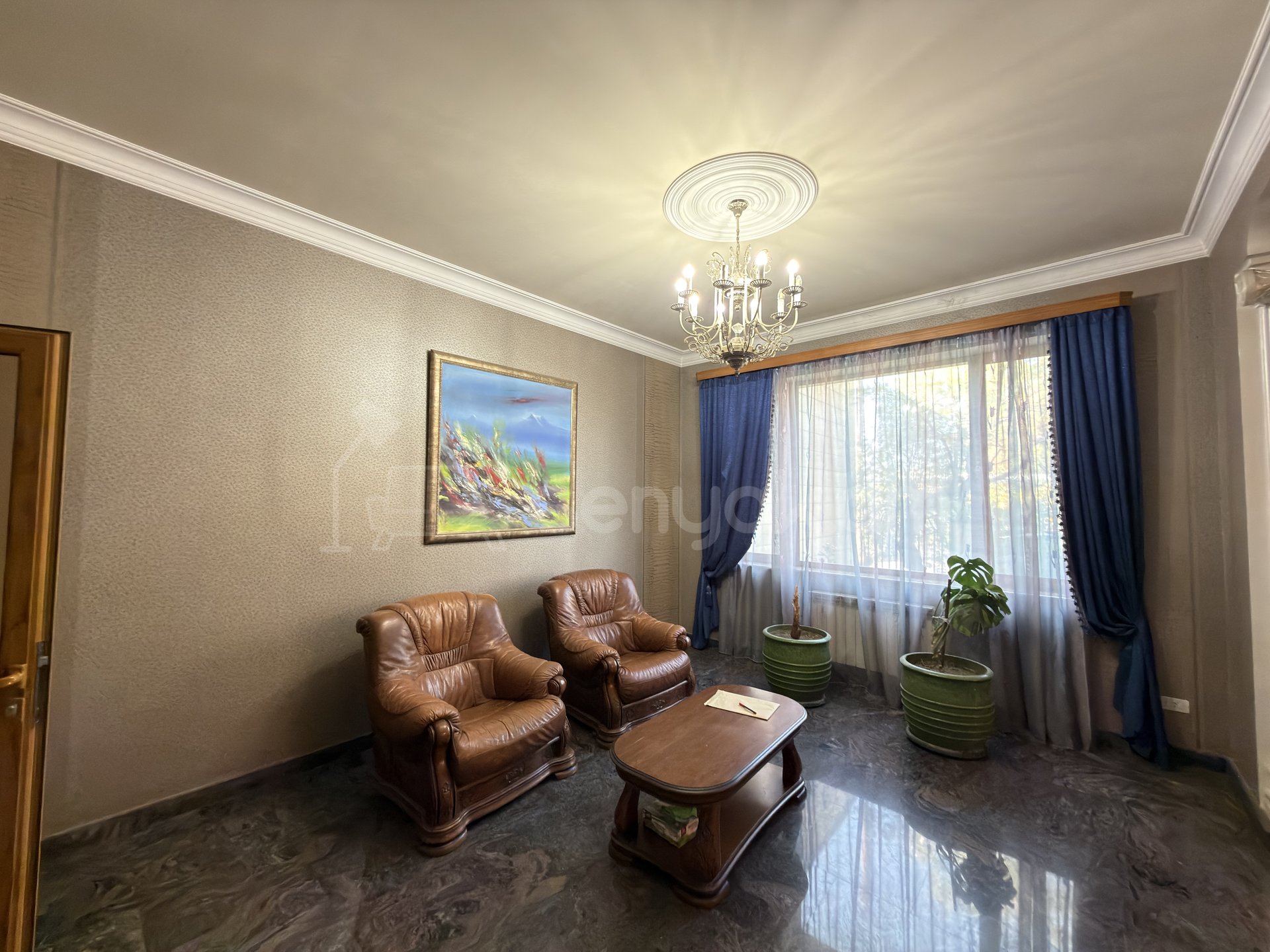 7 Սենյականոց Սեփական Տուն, 800քմ, Կապիտալ Վերանորոգված, Ավտոտնակով