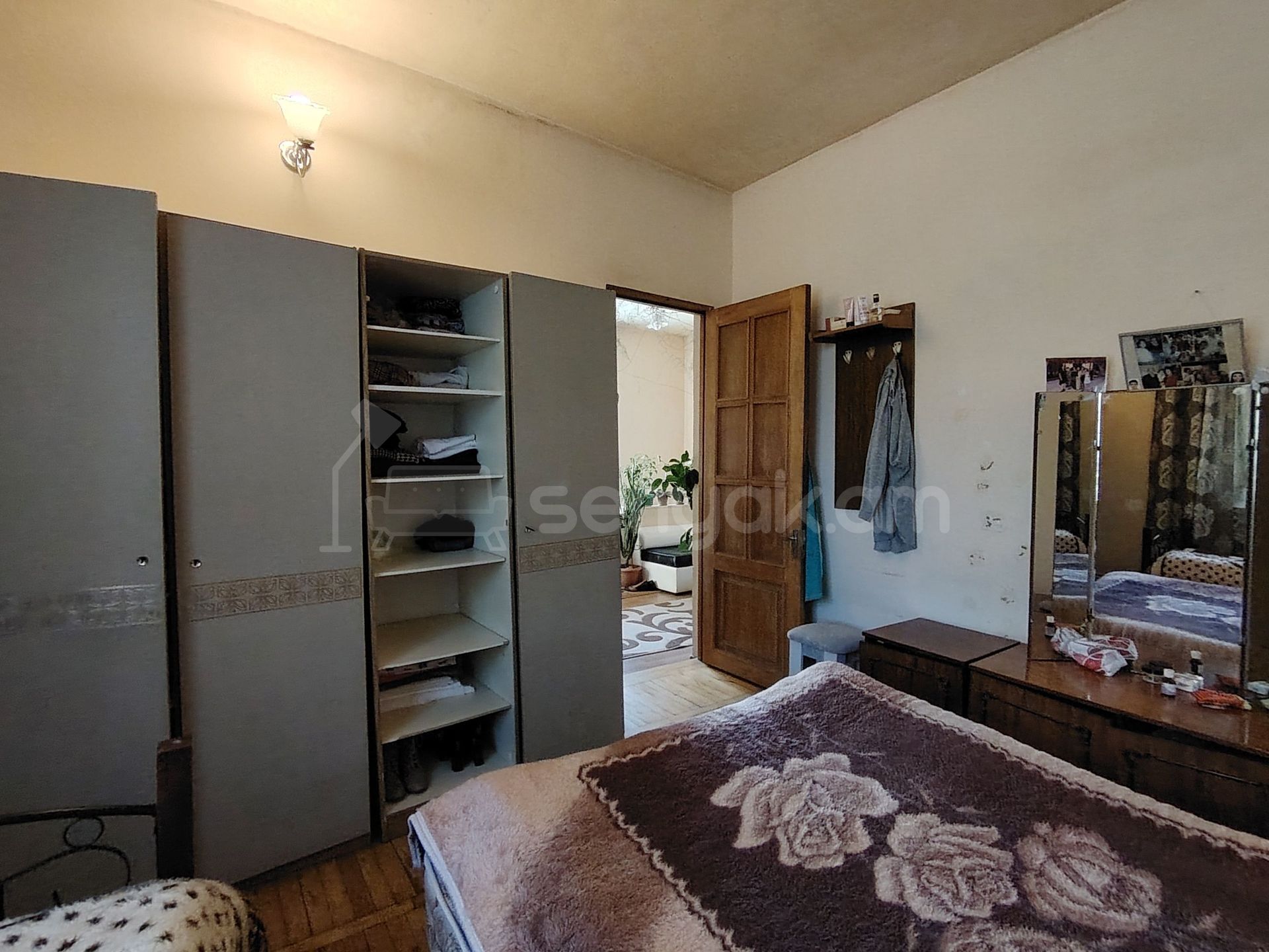 4 Սենյականոց Սեփական Տուն, 170քմ, Կոսմետիկ Վերանորոգված