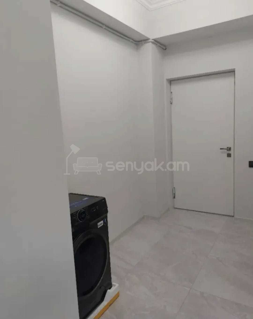 2 Սենյականոց Բնակարան Նորակառույցում, 45քմ, 10/10 հարկ, Դիզայներական Վերանորոգված, Կահավորված, Արևկող