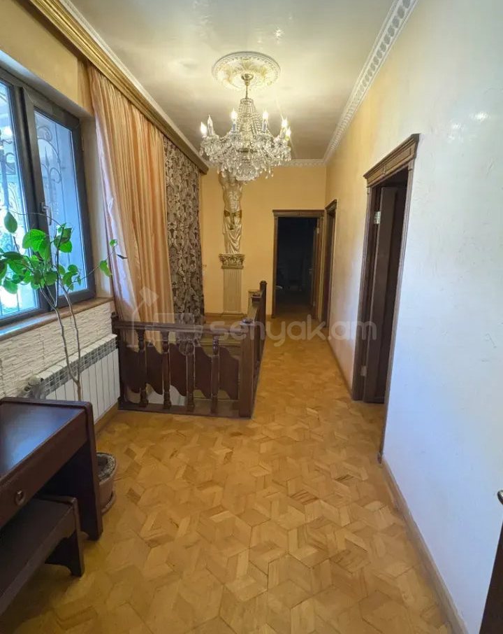 6 Սենյականոց Սեփական Տուն, 220քմ, Կապիտալ Վերանորոգված, Ավտոտնակով