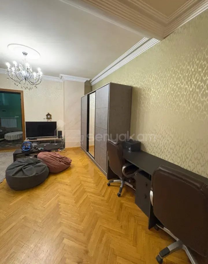 6 Սենյականոց Սեփական Տուն, 220քմ, Կապիտալ Վերանորոգված, Ավտոտնակով