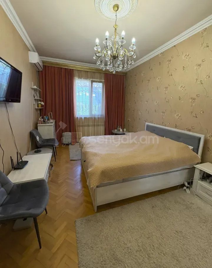 6 Սենյականոց Սեփական Տուն, 220քմ, Կապիտալ Վերանորոգված, Ավտոտնակով
