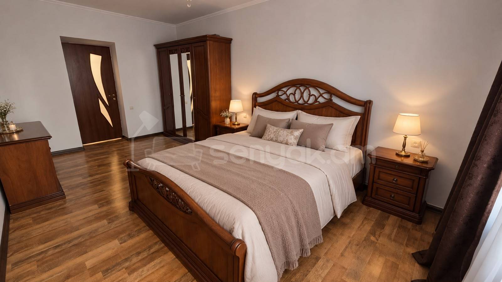 3 Սենյականոց Բնակարան Քարե Շենքում, 86քմ, 5/5 հարկ, Դիզայներական Վերանորոգված, Կահավորված, Արևկող