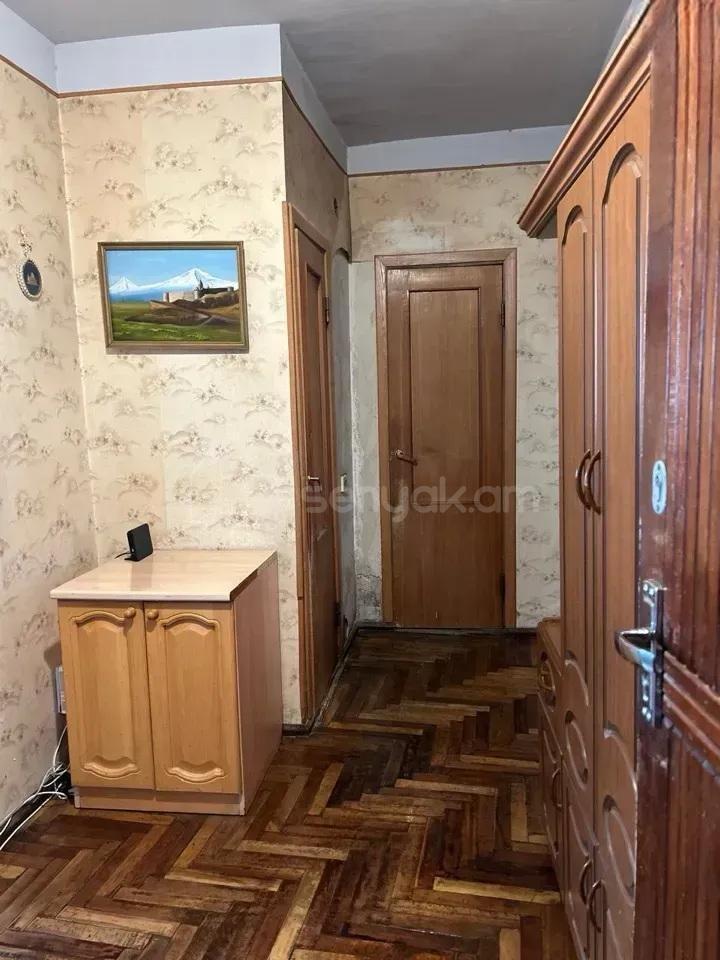 3 Սենյականոց Բնակարան, 76քմ, 6/9 հարկ, Նորմալ Վիճակում