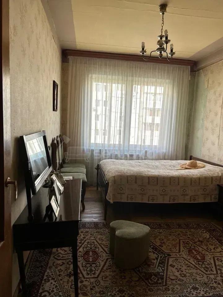 3 Սենյականոց Բնակարան, 76քմ, 6/9 հարկ, Նորմալ Վիճակում