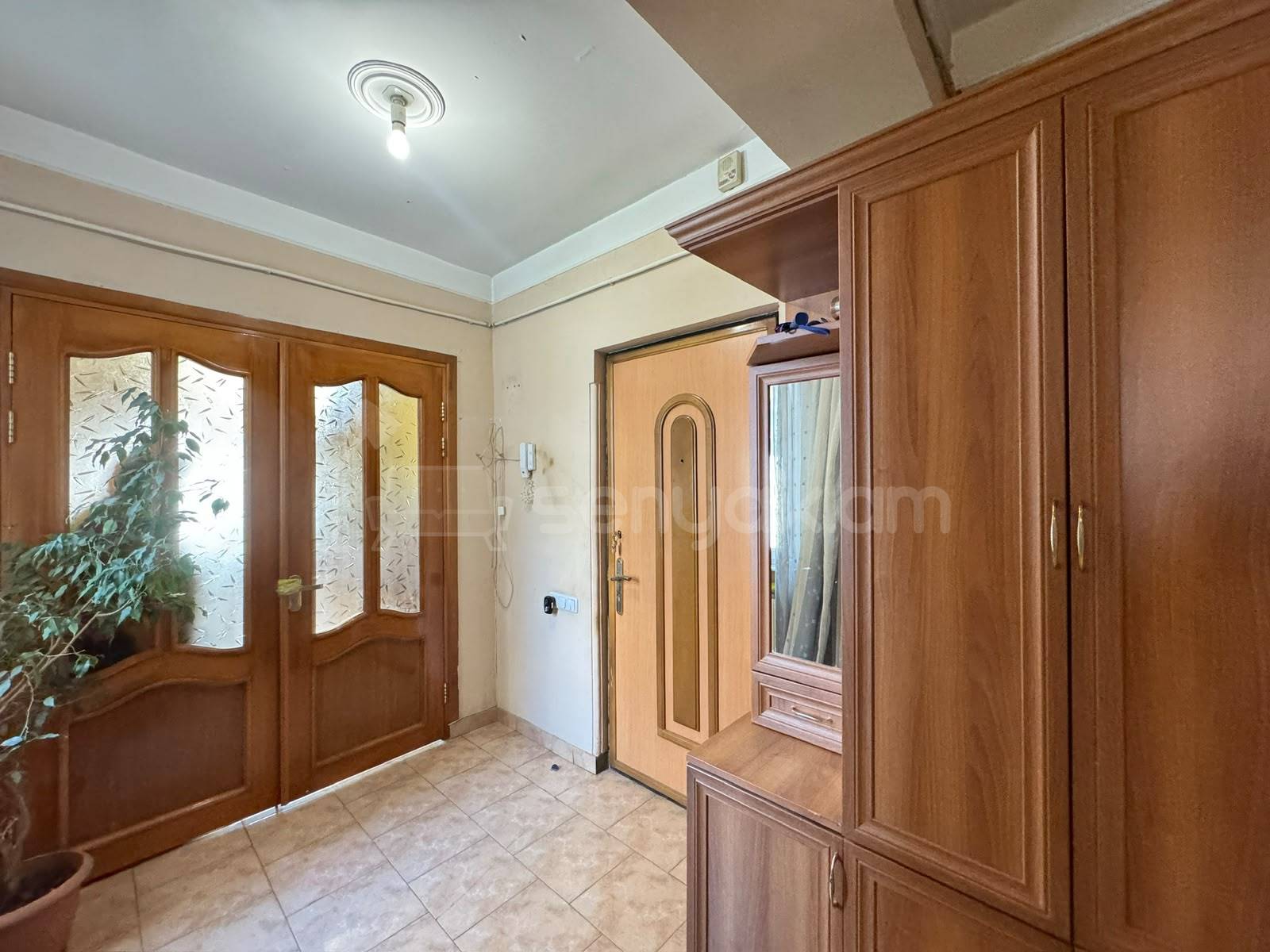 3 Սենյականոց Բնակարան, 89քմ, 4/9 հարկ, Նորմալ Վիճակում