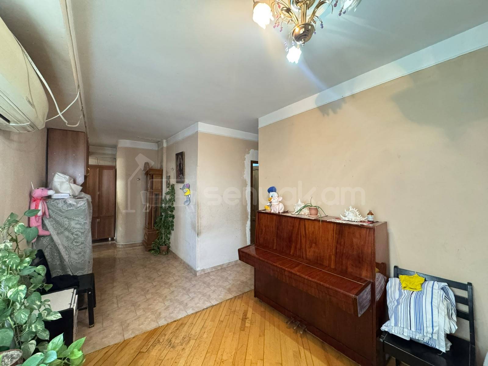 3 Սենյականոց Բնակարան, 89քմ, 4/9 հարկ, Նորմալ Վիճակում