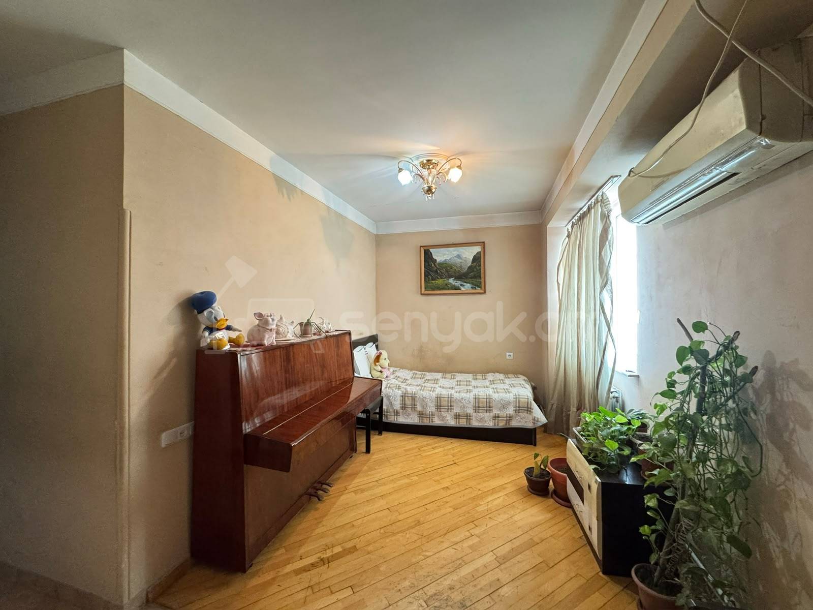 3 Սենյականոց Բնակարան, 89քմ, 4/9 հարկ, Նորմալ Վիճակում