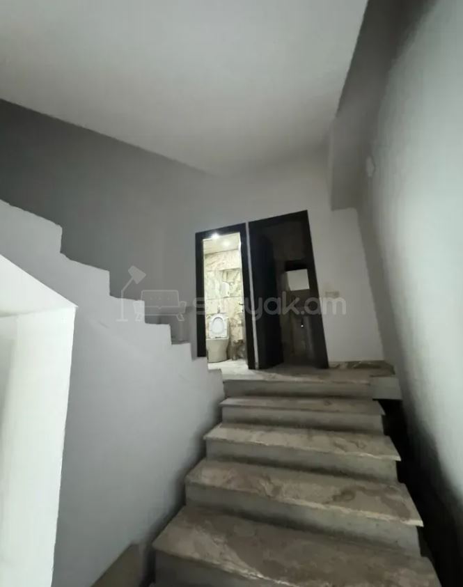 Նորակառույց Օֆիսային Տարածք, 360քմ