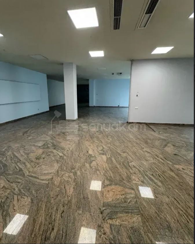 Նորակառույց Օֆիսային Տարածք, 360քմ