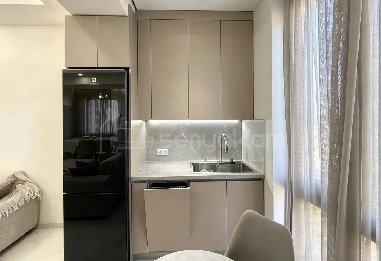 3 Սենյականոց Բնակարան Նորակառույցում, 82քմ, 9/14 հարկ, Կապիտալ Վերանորոգված