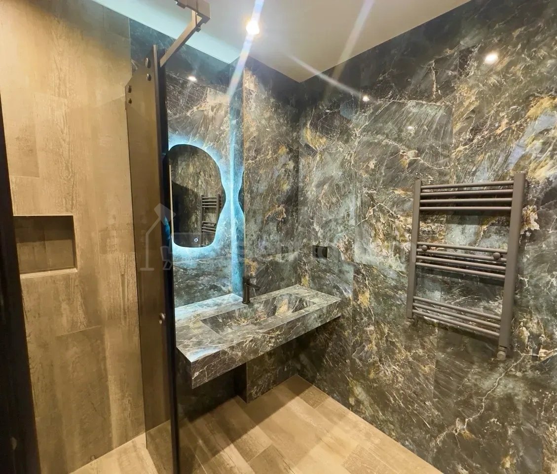 2 Սենյականոց Բնակարան Նորակառույցում, 73քմ, 13/18 հարկ, Կապիտալ Վերանորոգված