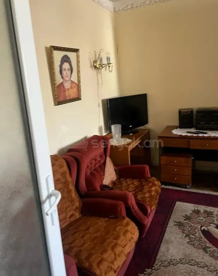2 Սենյականոց Բնակարան, 74քմ, 5/9 հարկ, Պետական Վիճակում
