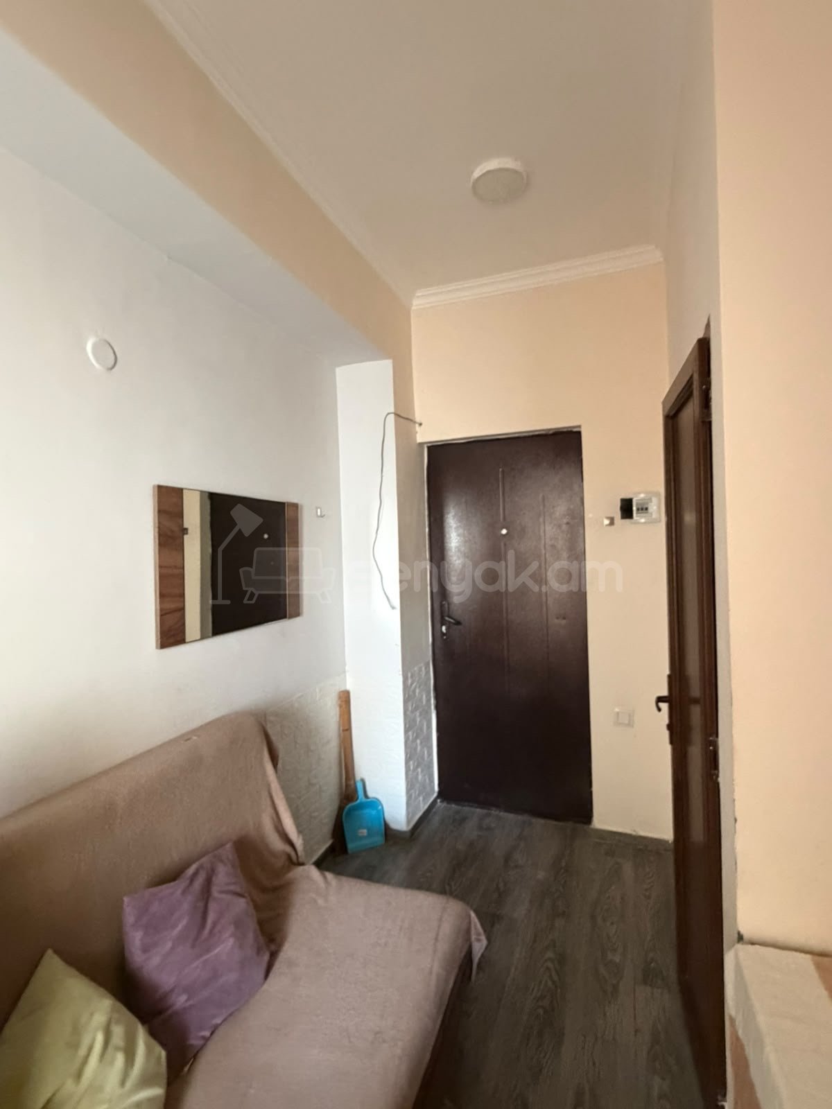 1 Սենյականոց Բնակարան Նորակառույցում, 20քմ, 1/5 հարկ, Կապիտալ Վերանորոգված, Կահավորված, Արևկող