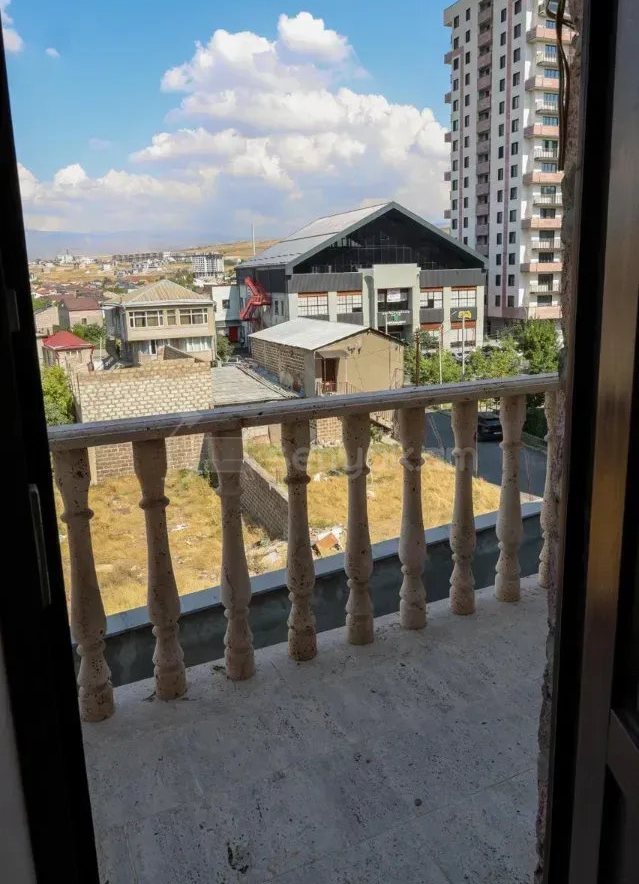 6 Սենյականոց Սեփական Տուն, 230քմ, Դիզայներական Վերանորոգված, Ավտոտնակով