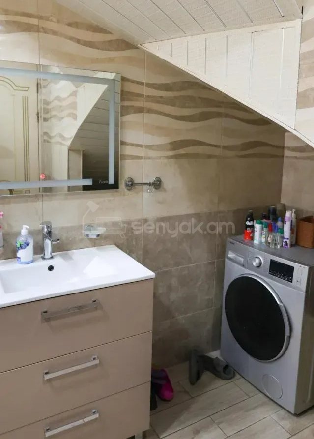 6 Սենյականոց Սեփական Տուն, 230քմ, Դիզայներական Վերանորոգված, Ավտոտնակով