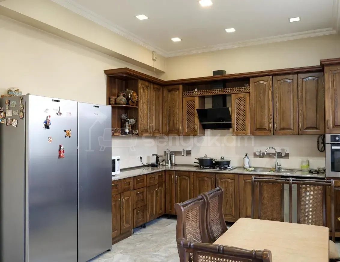6 Սենյականոց Սեփական Տուն, 230քմ, Դիզայներական Վերանորոգված, Ավտոտնակով