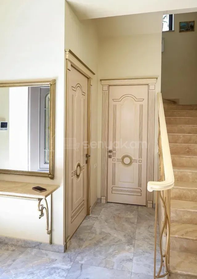 6 Սենյականոց Սեփական Տուն, 230քմ, Դիզայներական Վերանորոգված, Ավտոտնակով