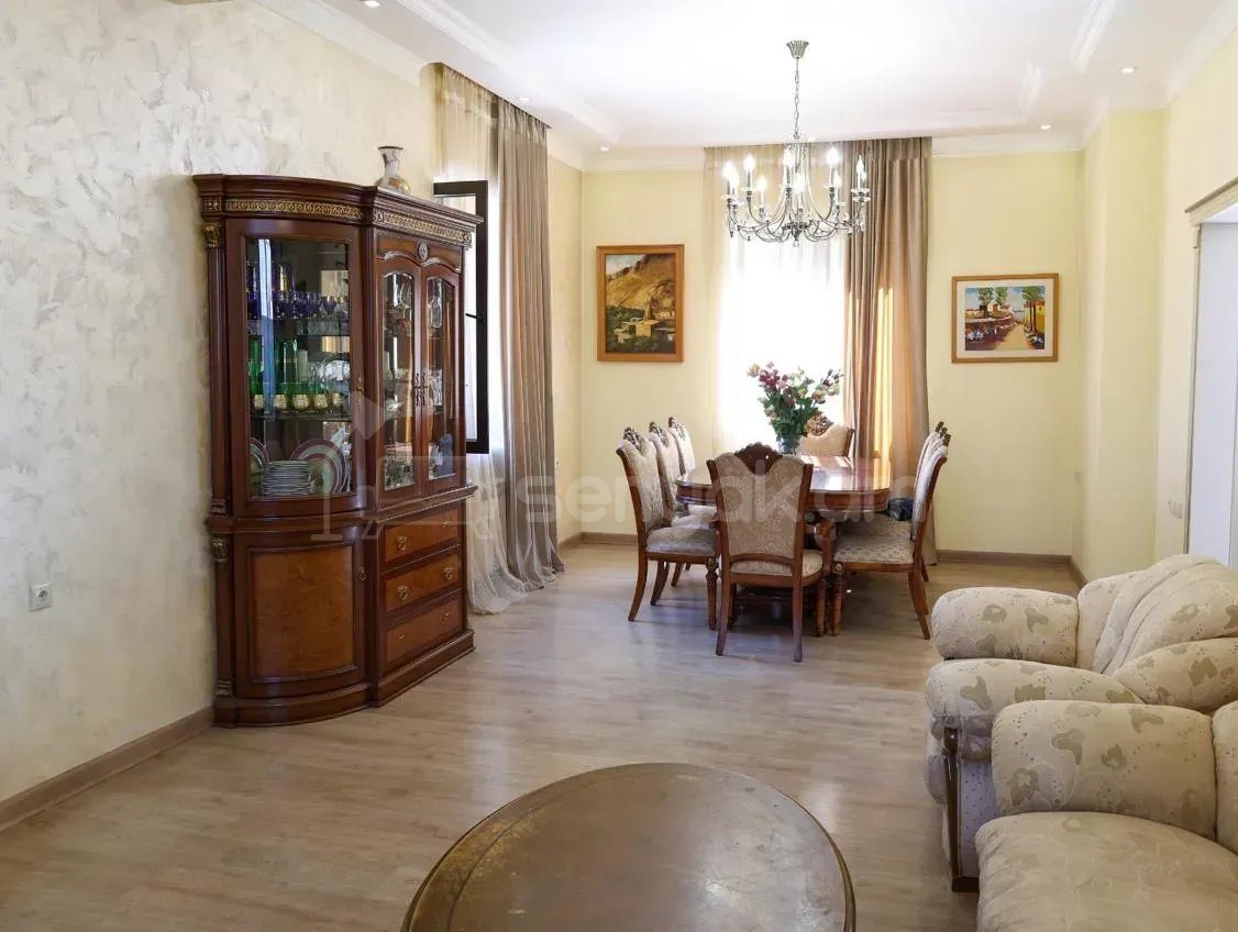 6 Սենյականոց Սեփական Տուն, 230քմ, Դիզայներական Վերանորոգված, Ավտոտնակով
