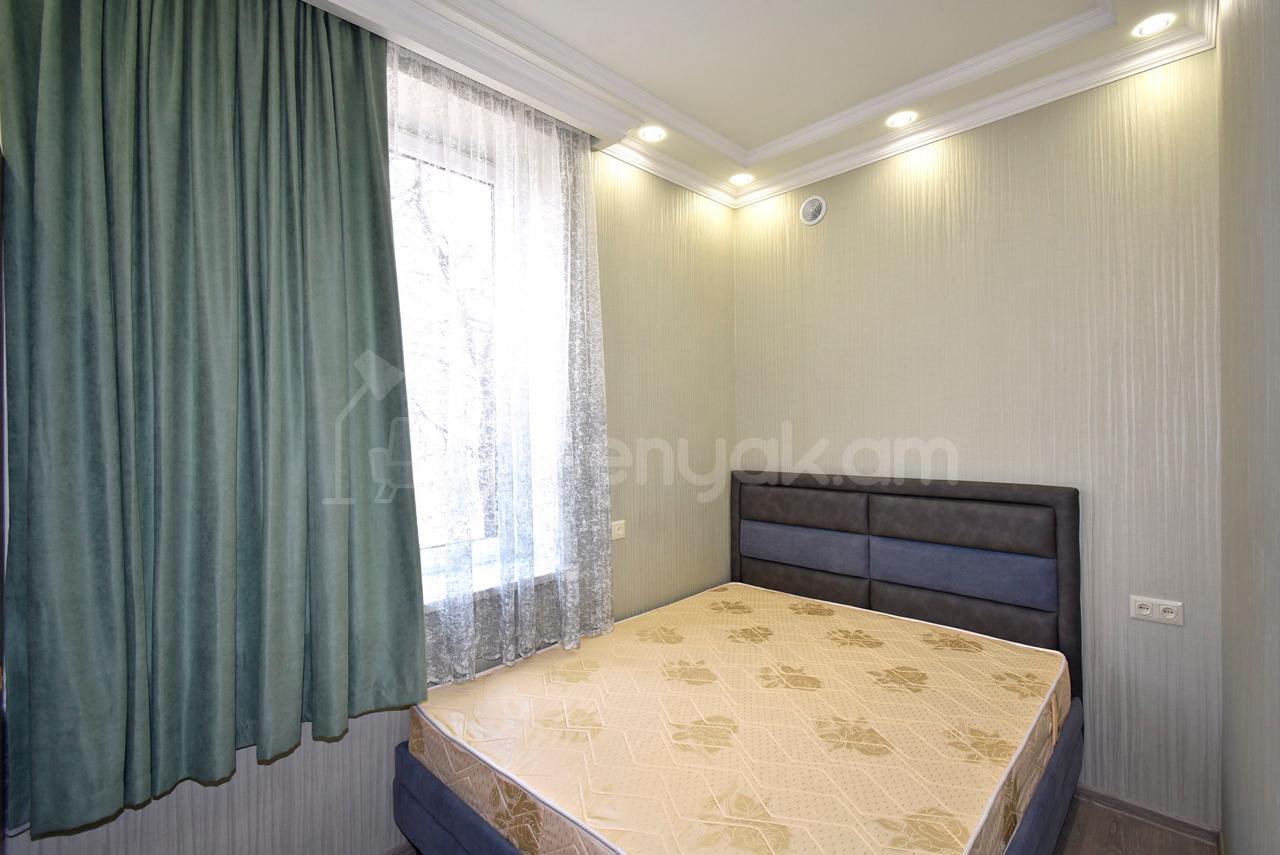 2 Սենյականոց Բնակարան, 50քմ, 3/5 հարկ, Կապիտալ Վերանորոգված