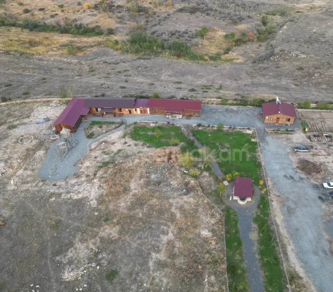 Հողատարածք, 800քմ