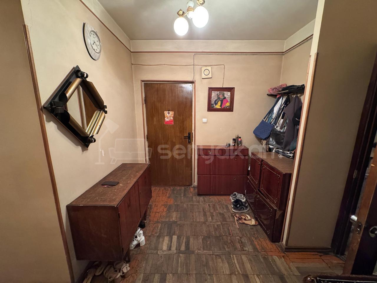3 Սենյականոց Բնակարան, 89քմ, 2/9 հարկ, Պետական Վիճակում