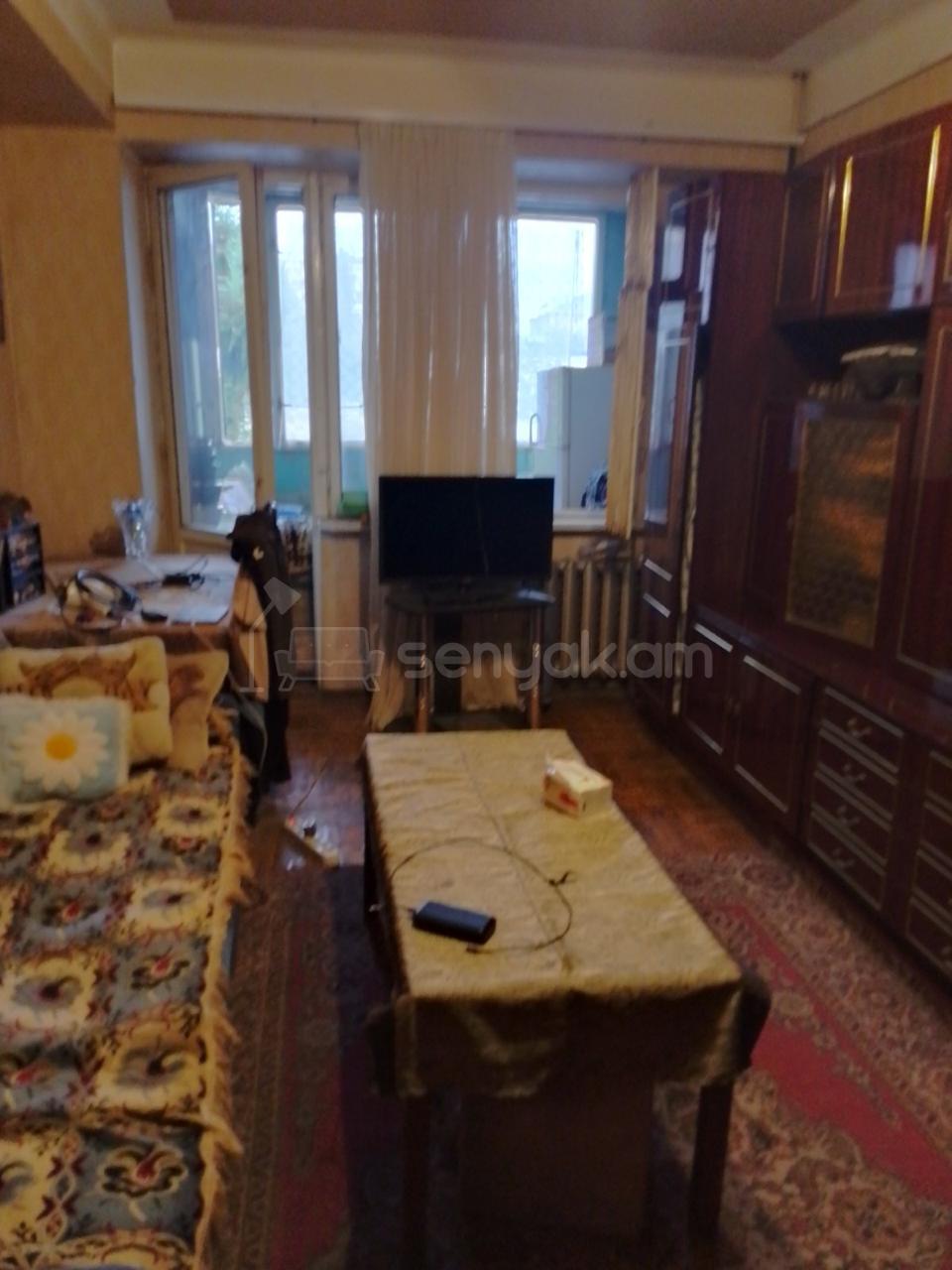 3 Սենյականոց Բնակարան, 89քմ, 2/9 հարկ, Պետական Վիճակում