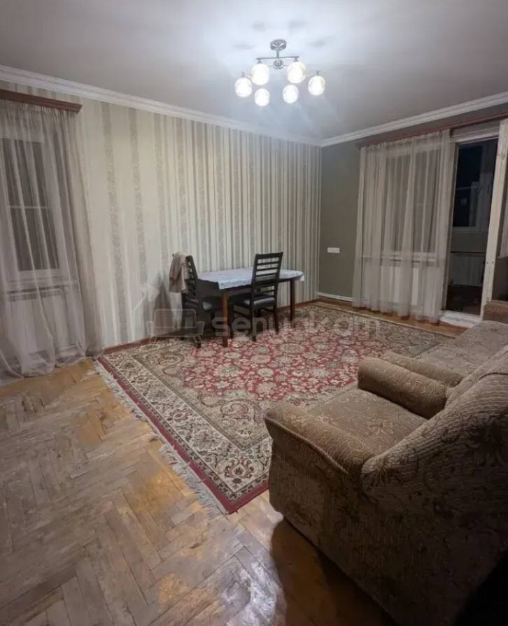 1 Սենյականոց Բնակարան, 52քմ, 7/9 հարկ, Պետական Վիճակում, Կահավորված