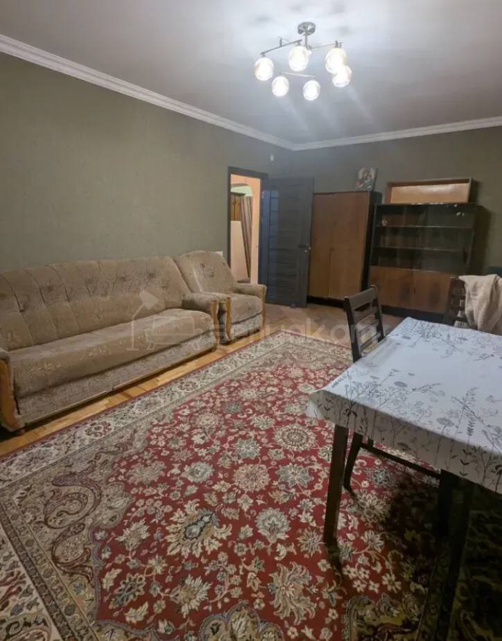1 Սենյականոց Բնակարան, 52քմ, 7/9 հարկ, Պետական Վիճակում, Կահավորված