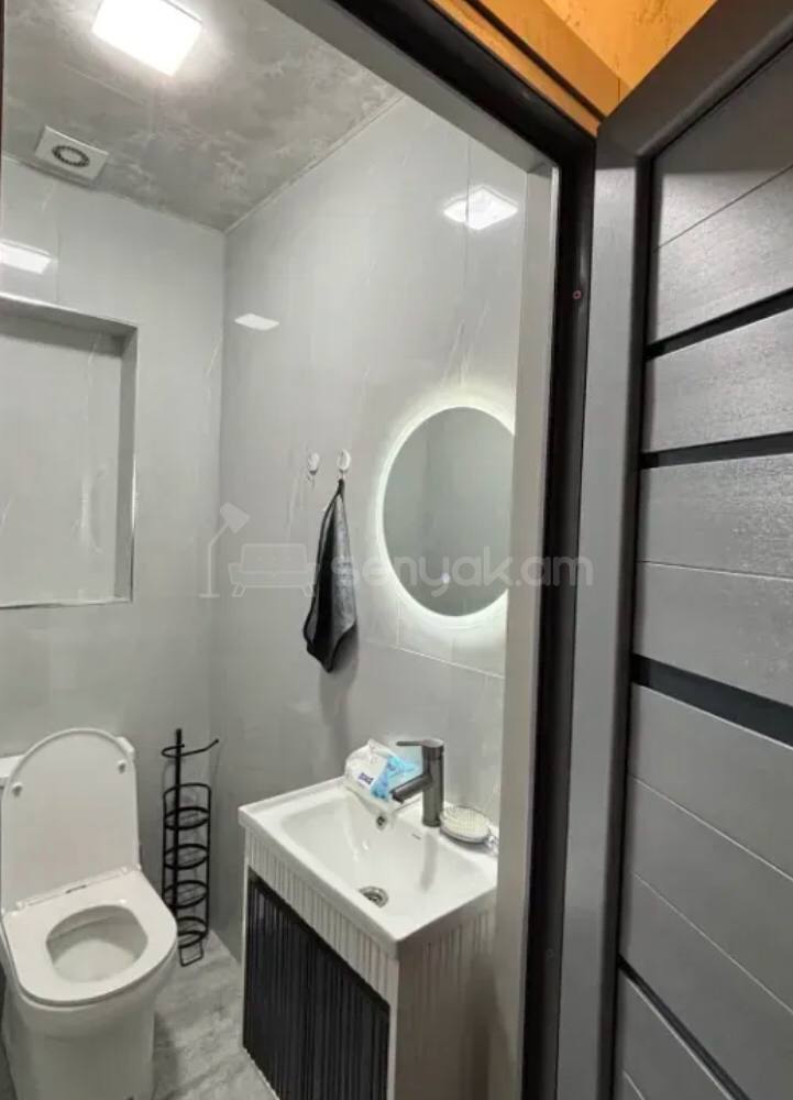 3 Սենյականոց Բնակարան Նորակառույցում, 74քմ, 2/10 հարկ, Կապիտալ Վերանորոգված, Կահավորված, Արևկող