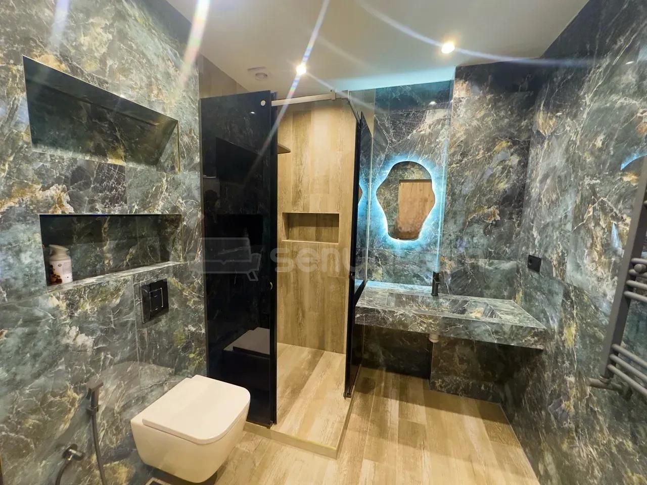 2 Սենյականոց Բնակարան Նորակառույցում, 73քմ, 13/18 հարկ, Կապիտալ Վերանորոգված