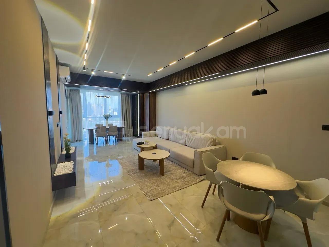 2 Սենյականոց Բնակարան Նորակառույցում, 73քմ, 13/18 հարկ, Կապիտալ Վերանորոգված