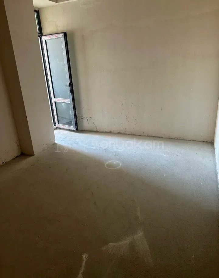 3 Սենյականոց Բնակարան Նորակառույցում, 80քմ, 4/18 հարկ, Զրոյական Վիճակում