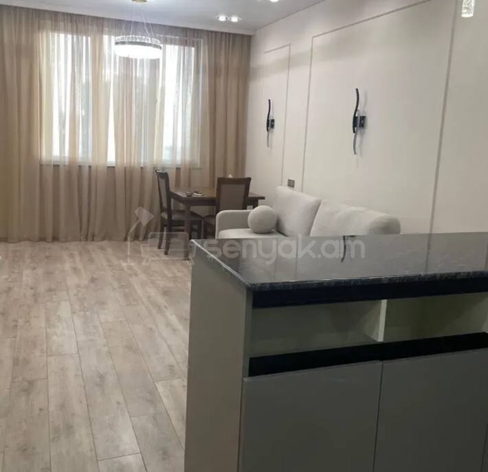 3 Սենյականոց Բնակարան Նորակառույցում, 69քմ, 7/14 հարկ, Կապիտալ Վերանորոգված, Կահավորված, Արևկող
